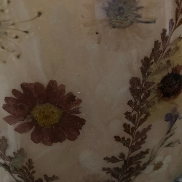 Vase/Pot - Picture 3 of 3